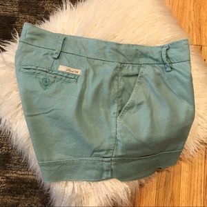 Level 99, Blue linen shorts